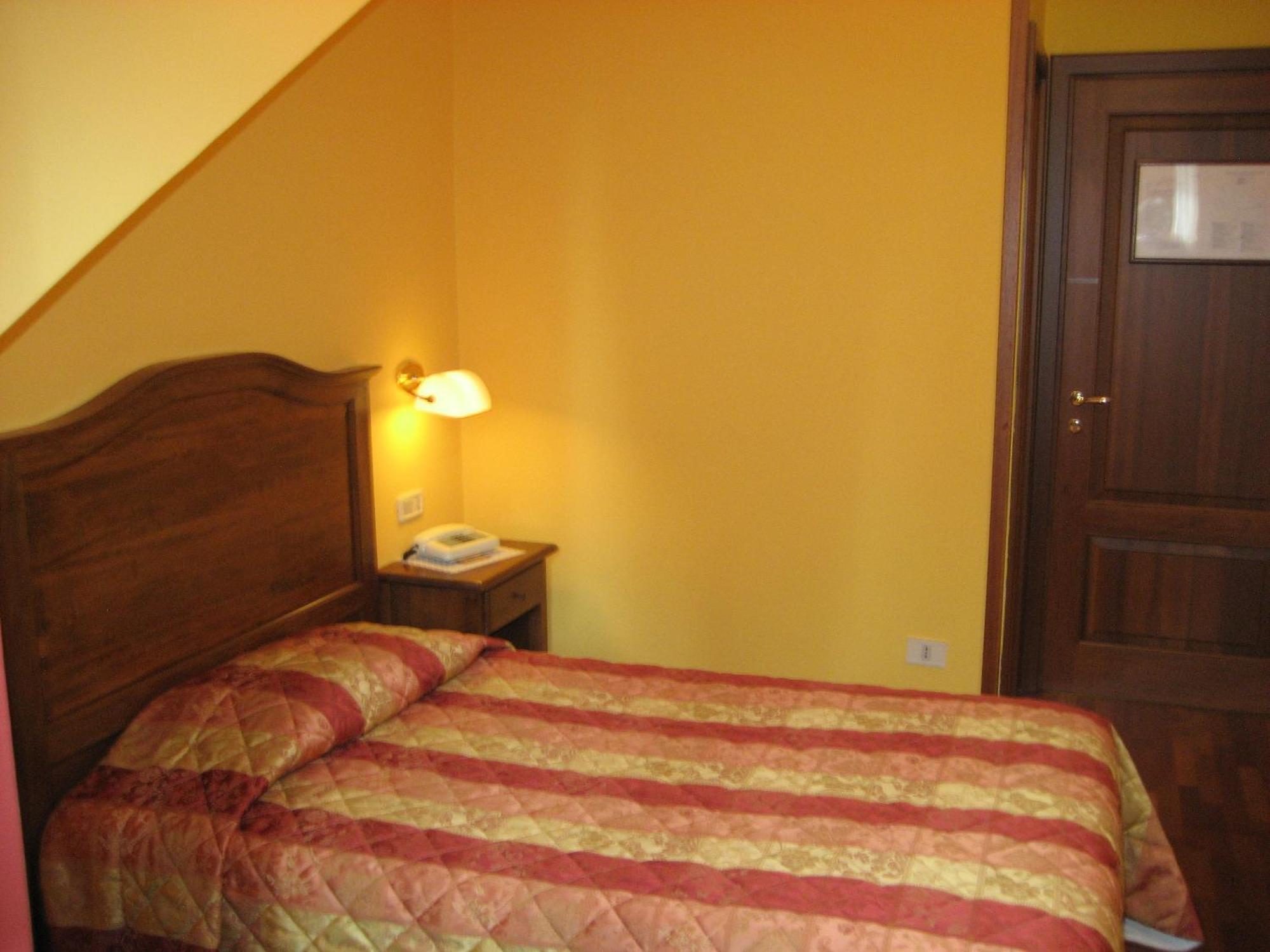 La Torre Ai Mari Hotel Sarteano