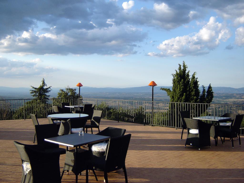 Hotel La Torre Ai Mari Sarteano